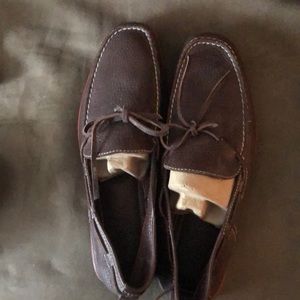 TB brown loafer